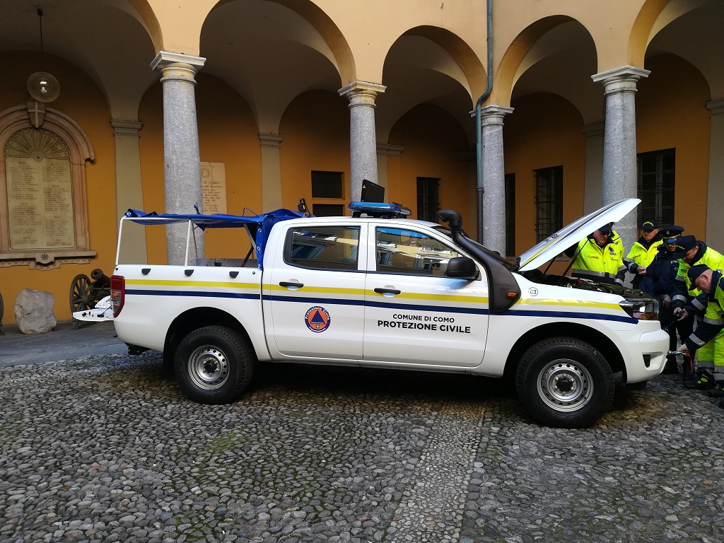 Valmadrera  Un nuovo pick up da 45mila euro per la Protezione Civile