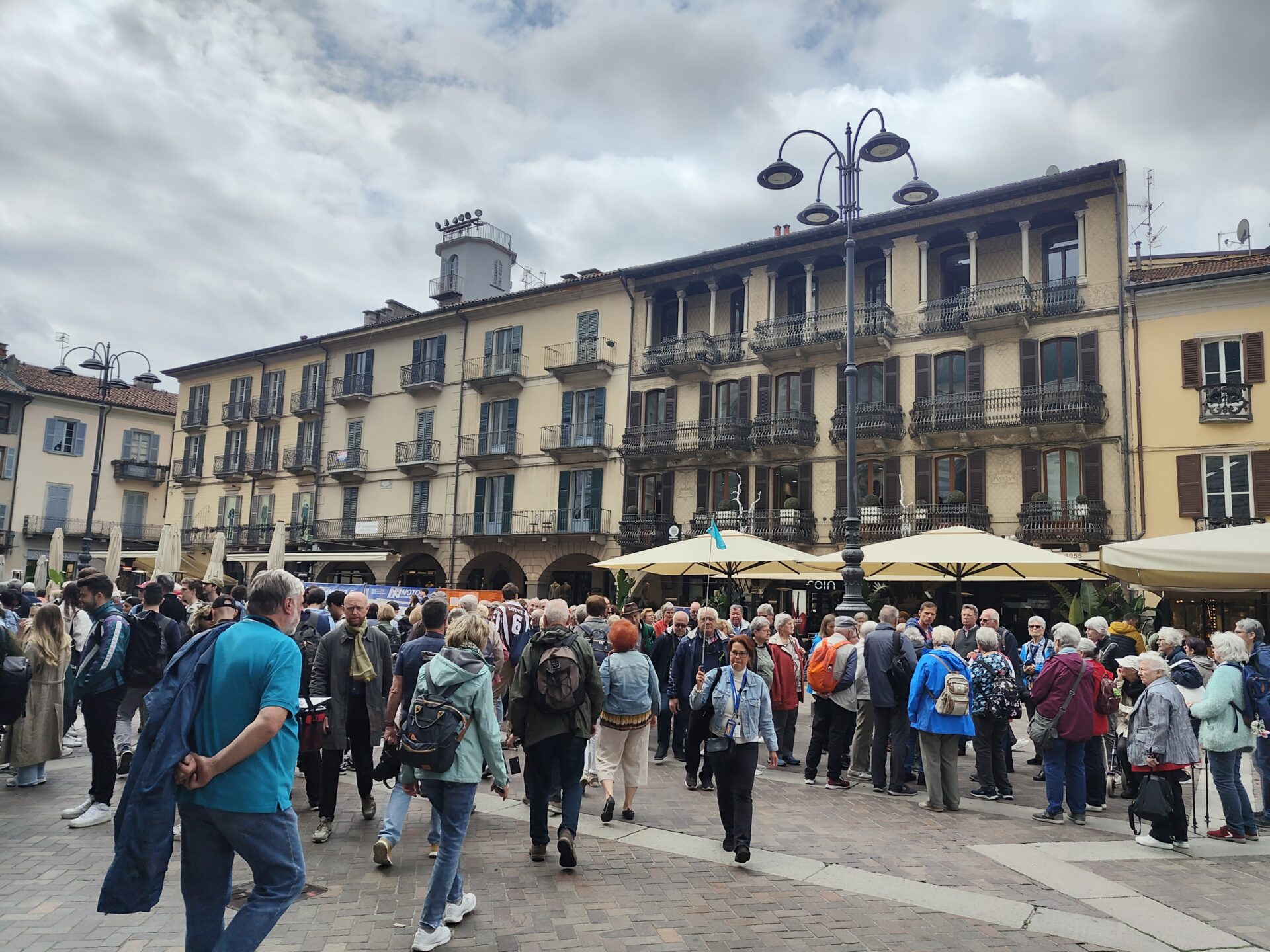 Como e le stangate al ristorante, Rondi: Costi, chef star e aspirazioni  milanesi. Basta additare i turisti - ComoZero