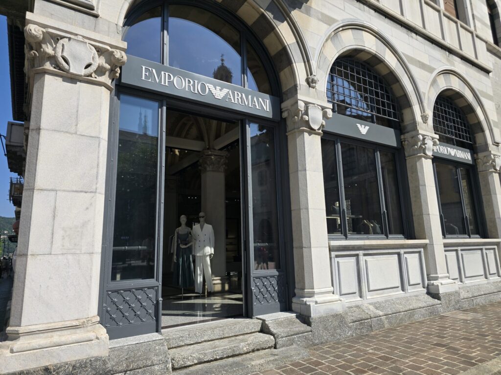 Armani ex banca