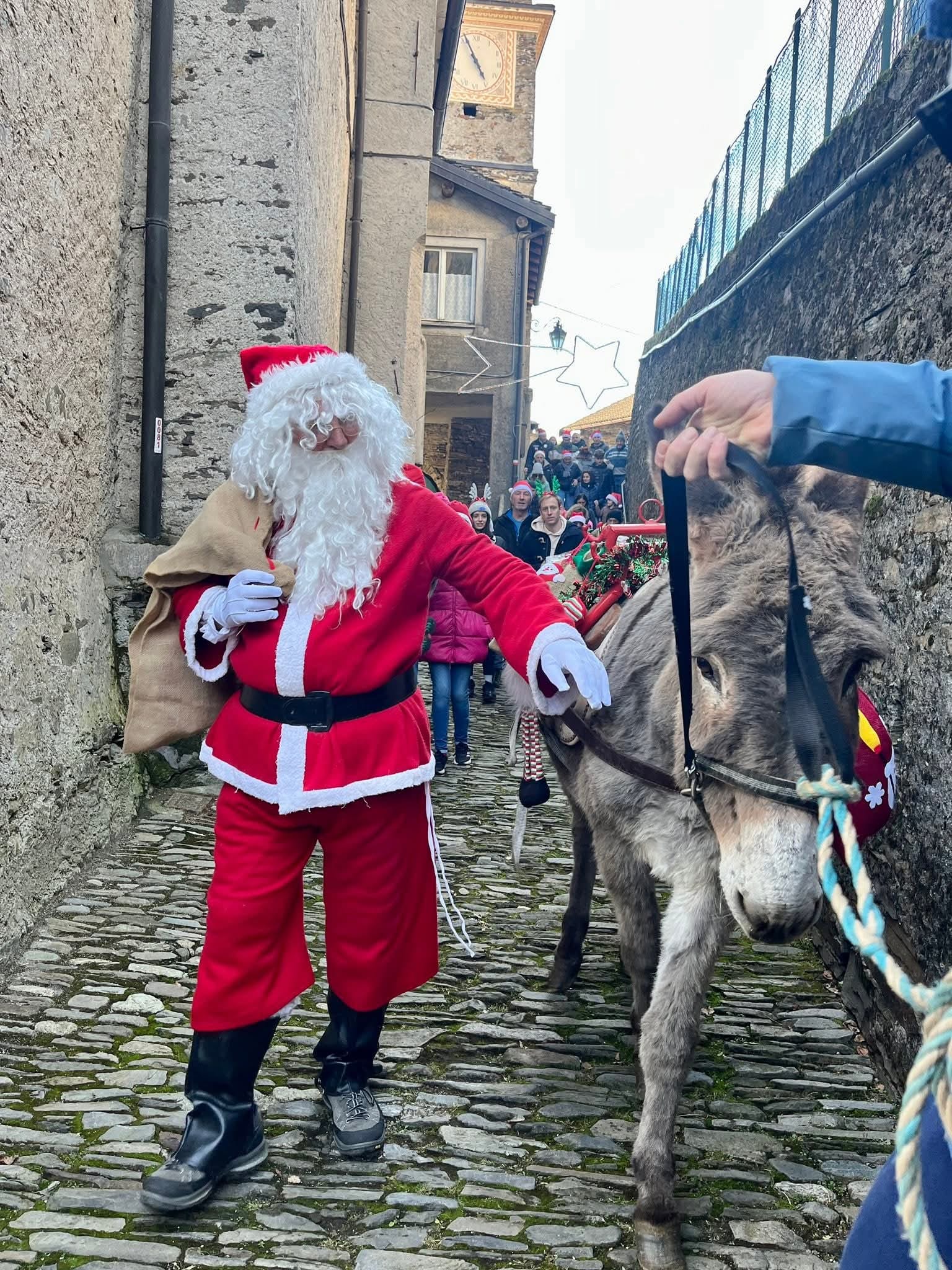 Gruppo Amici di Monteviasco (Facebook)