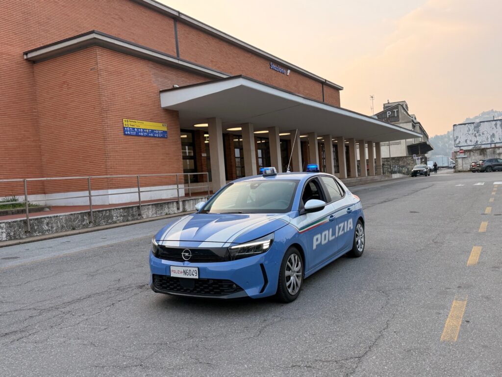 polizia - como san giovanni
