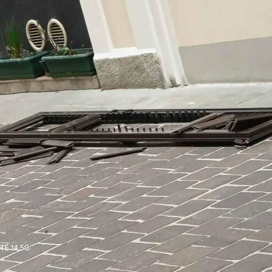 19557e23-b746-499d-9a05-7981ec6a4c3d