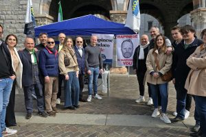 gazebo fratelli d'italia