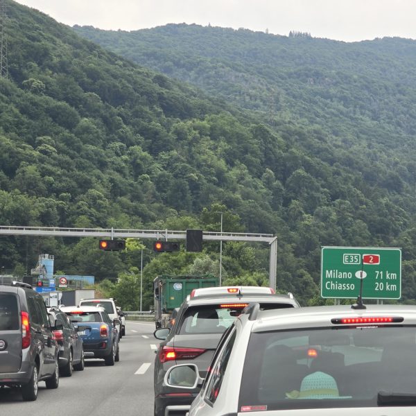 autostrada semaforo svizzera ticino