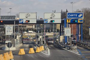 casello autostrada a9 fino