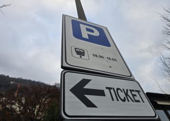 parcheggi parcometro cartello