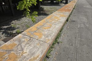 panchine piazza volta