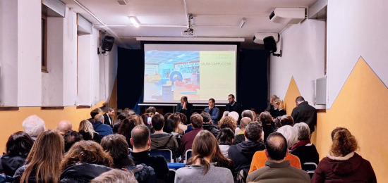 251107_12_Assemblea-circa 120 presenti