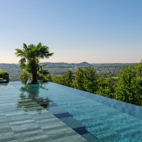 6_Piscina Esterna_Tenuta