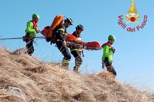 palanzone barella vigili fuoco