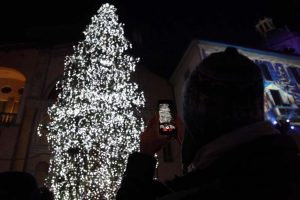 Accensione albero città dei balocchi (13)