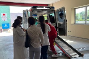 Ambulanza-1
