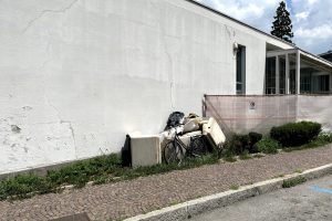 Asilo Sant'Elia-discarica1