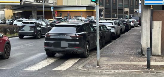 Auto-divieto-partita