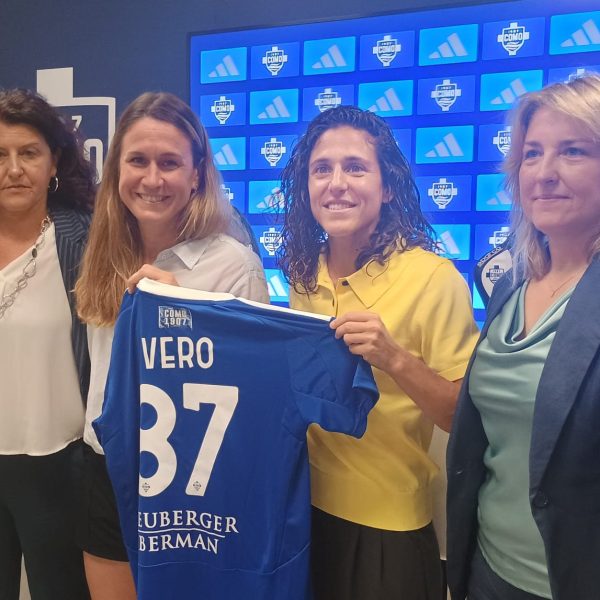 Buquete calcio como femminile