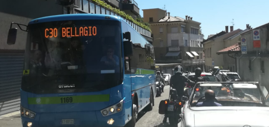 Bus-Lariana