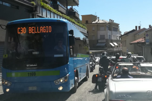 Bus-Lariana