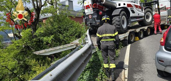 Camion-Oltrecolle-Vigili-Fuoco (1)