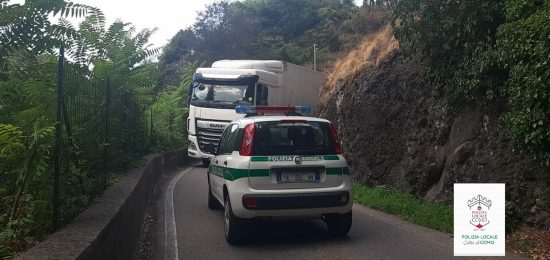 Camion-Polizia-Locale