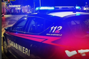 Carabinieri-Como-Auto