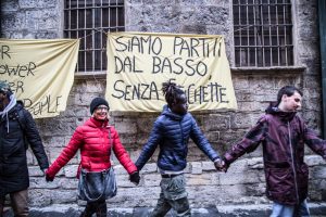 Catena_umana_comune-15