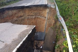 Cedimento-Strada-Sp-38-Cantù-Alzate-2