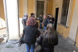 Coda-Ufficio-Elettorale-Comune-Como