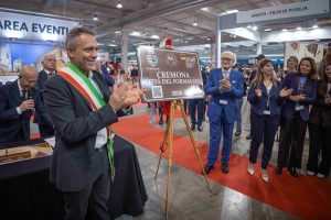 Cremona-Città-Del-Formaggio (1)