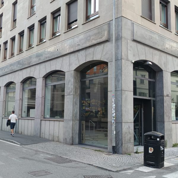 DM Drogerie-esterno