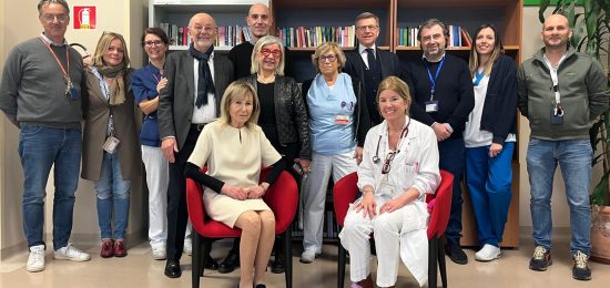 Donazione-Living-Divani-Ospedale-Sant-Anna