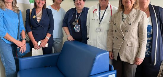 Donazione poltrona Pedriatria Sant'Anna
