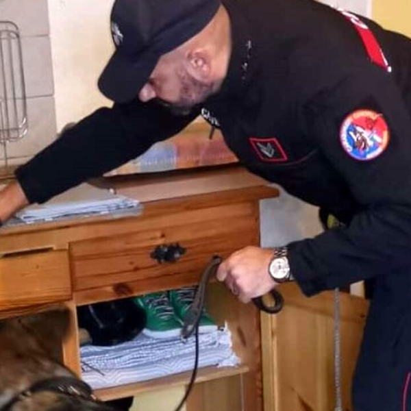Droga-Bellagio-Carabinieri-Cane