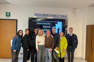 ELEONORA CLERICI (al centro con Fulvio Alvisi) (1)