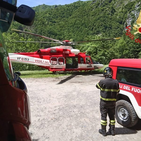 Elisoccorso-Vigili-Del-Fuoco