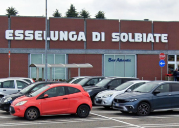 Esselunga-Solbiate-con-Cagno