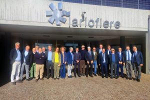 Foto Lariofiere firma apparentamento rinnovo Camera di commercio Como-Lecco