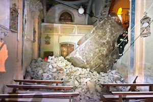 Frana-Brienno-Chiesa-Cimitero (15)