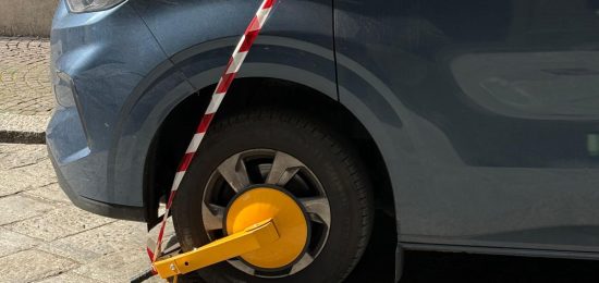Ganasce-Polizia-Locale-Divieti-Sosta-Centro-Storico-1