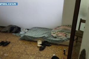Giacigli-Via-Bixio (2)