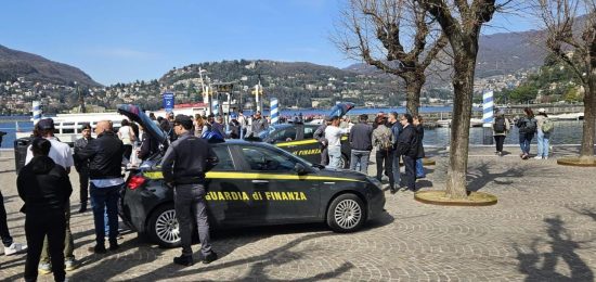 Guardia-Finanza-Taxi-Boat