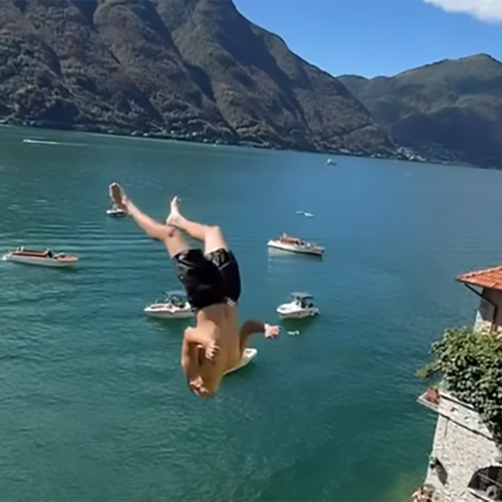 Harry Davies e il tuffo pericoloso nel lago di Como