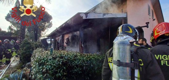 Incendio-Guanzate-Vigili-Del-Fuoco (2)