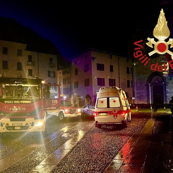 Incendio-Piazza-San-Fedele-1