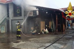 Incendio_Mozzate_3