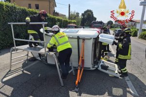 Incidente-Albese-con-Cassano-Vigili-Fuoco (1)