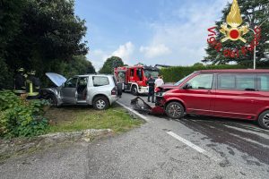 Incidente-Mariano-Comense-Vigili-Fuoco-1