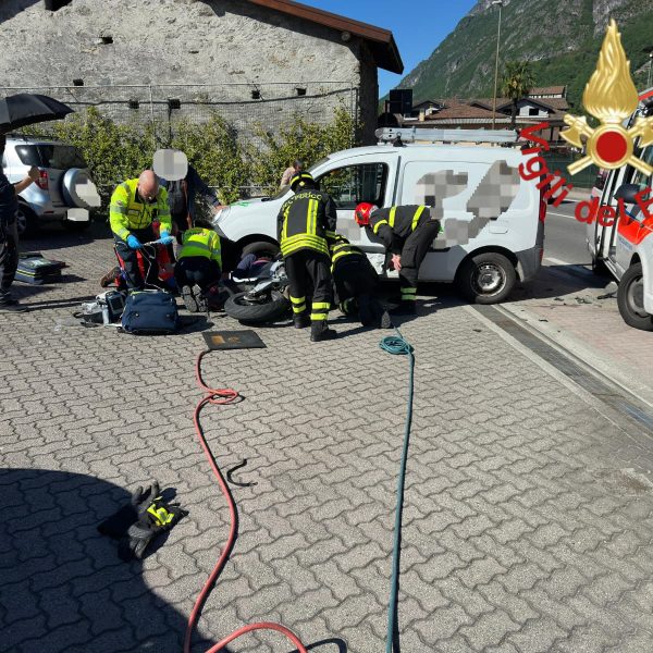 Incidente-Porlezza-Vigili (1)