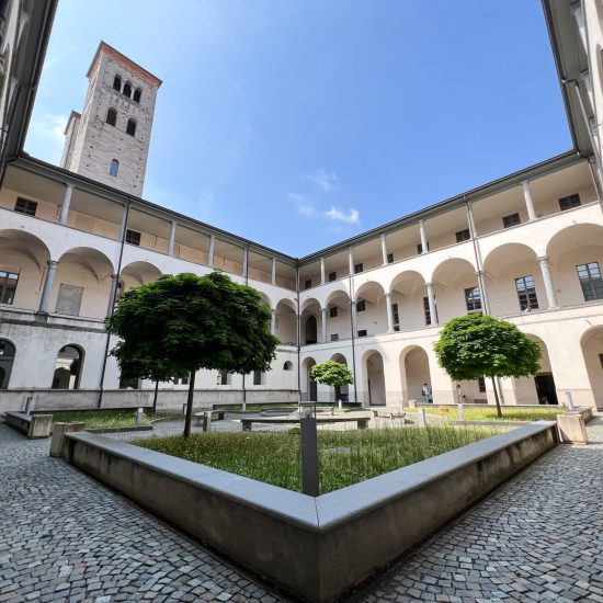 Insubria Como Chiostro di Sant'Abbondio