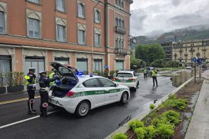 Lungolago-Allagato-Piazza-Cavour-Polizia-Locale (1)