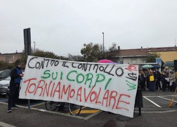 Manifestazione Cantù 3